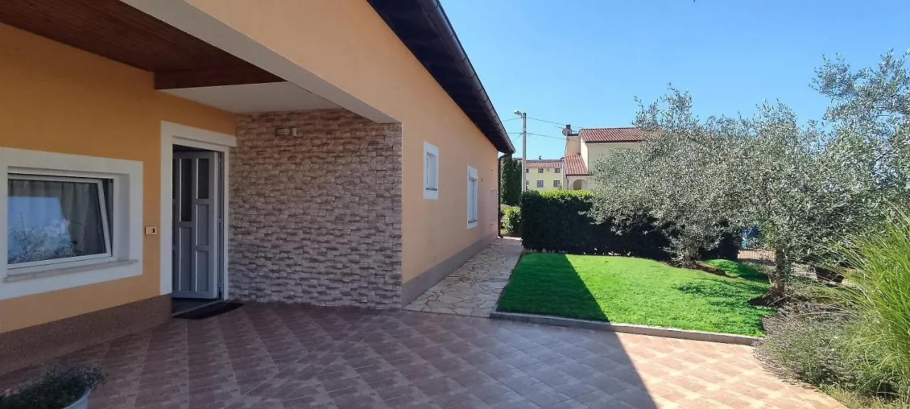 Holiday Home Ines Porec