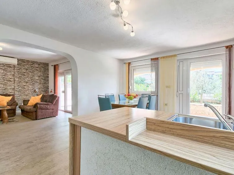 Holiday Home Ines Porec
